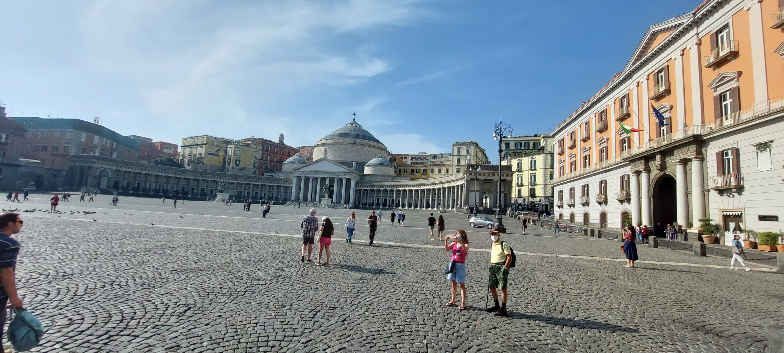 Al momento stai visualizzando Napoli