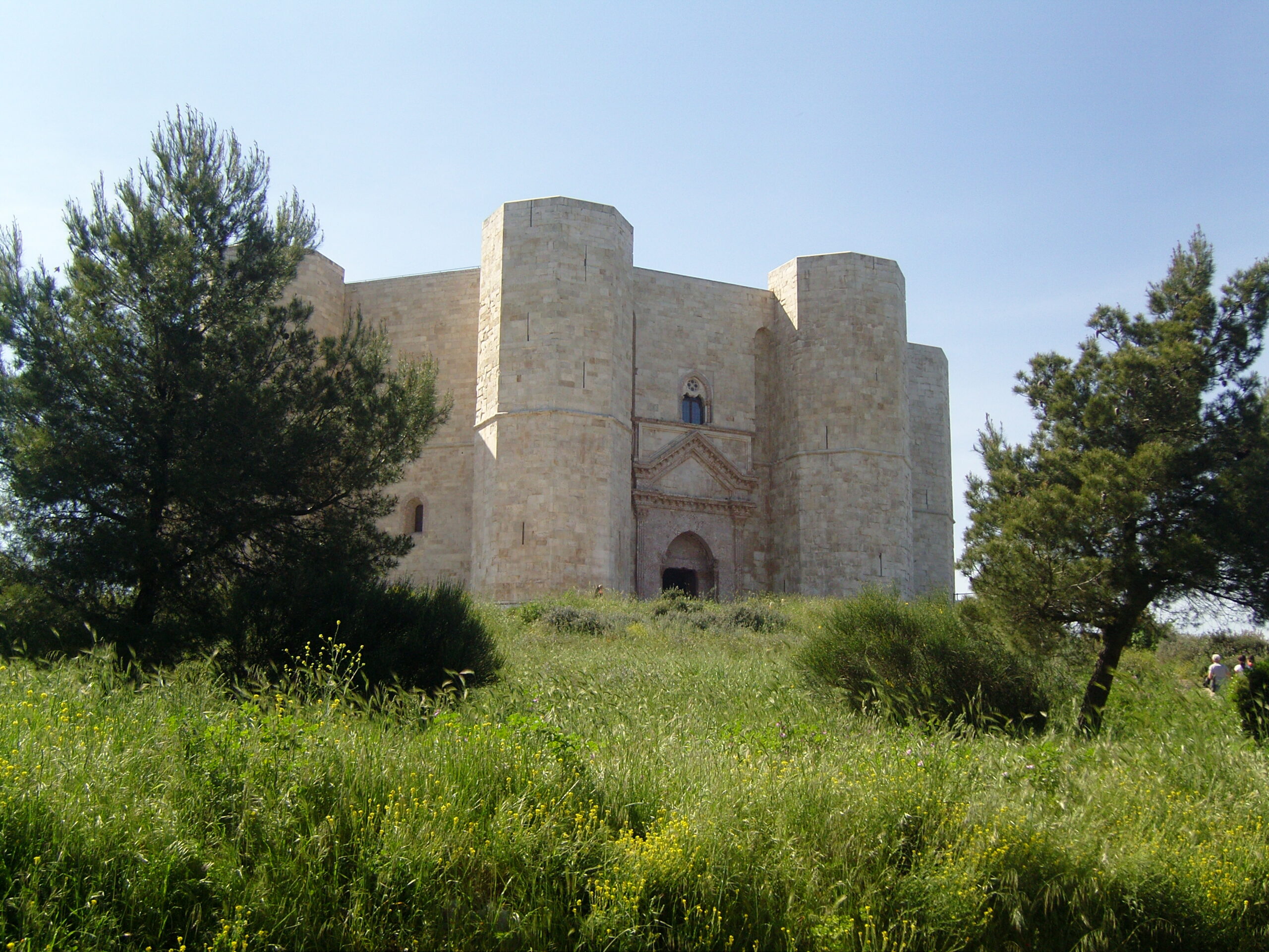 Al momento stai visualizzando Castel del Monte